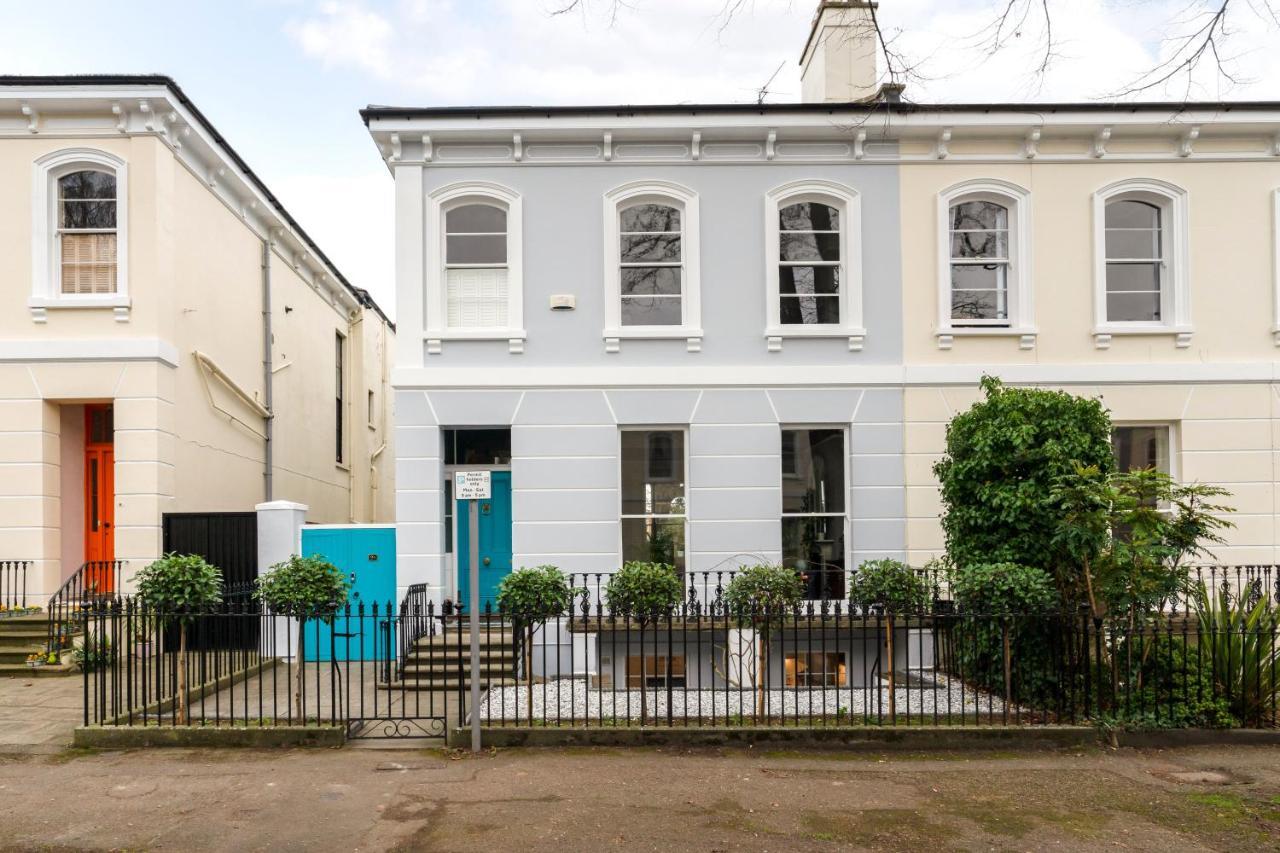 Stunning 2 Bed Basement Flat In The Heart Of Cheltenham! Apartamento